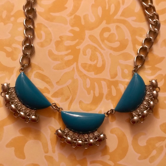 Statement necklace - Picture 3 of 3